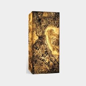 Khối chữ nhật lớn sắc Hắc Nham khi bật
